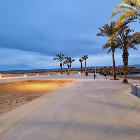 Evita Luxury - Near Playa Locos With Pool דירה